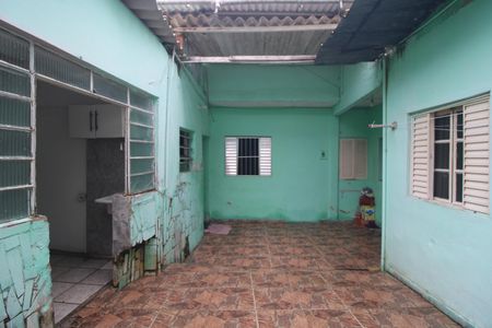 Fachada de casa para alugar com 1 quarto, 35m² em Parque Cocaia, São Paulo