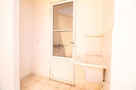 Casa de condomínio para alugar com 66m², 2 quartos e 2 vagasÁrea de Serviço