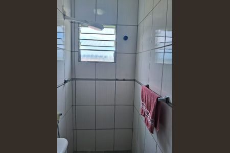 Casa para alugar com 80m², 2 quartos e 2 vagasBanheiro