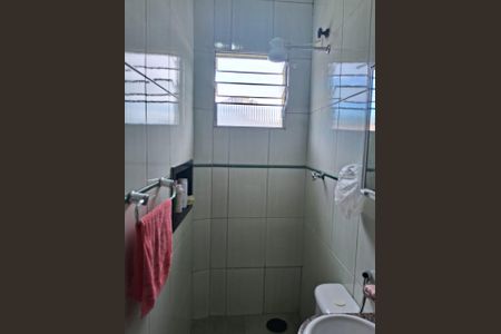 Casa para alugar com 80m², 2 quartos e 2 vagasBanheiro