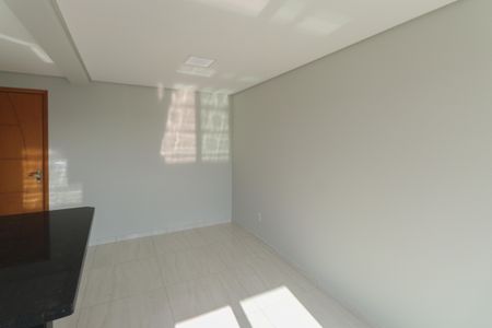 Sala de apartamento para alugar com 3 quartos, 65m² em Vila Nova Mazzei, São Paulo