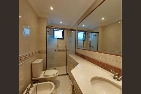 Apartamento à venda com 480m², 4 quartos e 5 vagas Apartamento à venda com 480m², 4 quartos e 5 vagasBanheiro