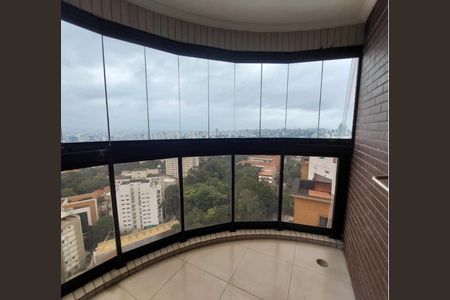 Apartamento à venda com 480m², 4 quartos e 5 vagas Apartamento à venda com 480m², 4 quartos e 5 vagasVaranda