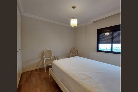 Apartamento à venda com 480m², 4 quartos e 5 vagas Apartamento à venda com 480m², 4 quartos e 5 vagasQuarto