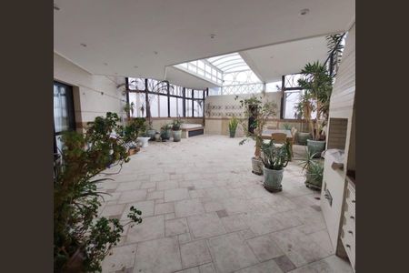Apartamento à venda com 480m², 4 quartos e 5 vagas Apartamento à venda com 480m², 4 quartos e 5 vagasÁrea externa