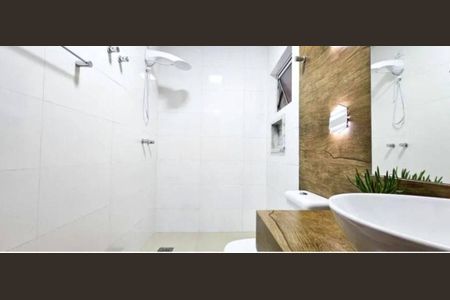 Casa à venda com 3 quartos, 179m² em Jardim das Vertentes, São Paulo
