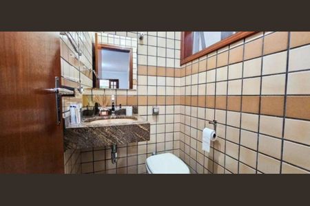 Casa à venda com 3 quartos, 179m² em Jardim das Vertentes, São Paulo