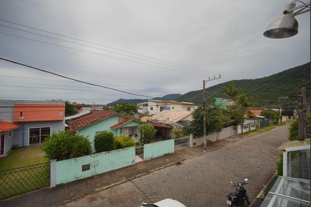Vista do Quarto 1 de casa para alugar com 2 quartos, 60m² em São João do Rio Vermelho, Florianópolis