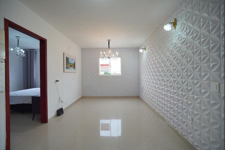 Sala de casa para alugar com 2 quartos, 60m² em São João do Rio Vermelho, Florianópolis