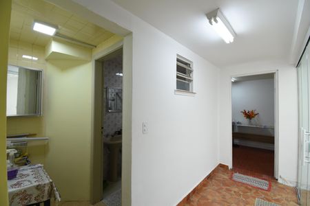 Casa para alugar com 300m², 5 quartos e 5 vagasCorredor