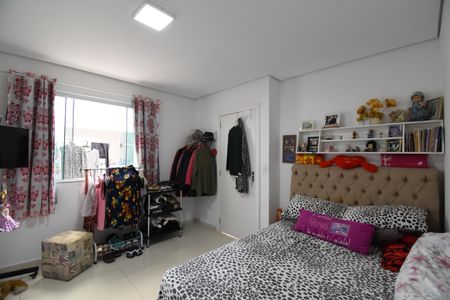 Casa para alugar com 300m², 5 quartos e 5 vagasQuarto 1