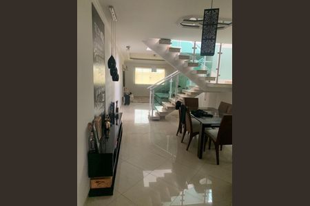 Casa à venda com 3 quartos, 177m² em Jardim Vila Galvao, Guarulhos