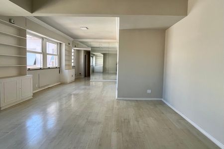 Sala de apartamento para alugar com 5 quartos, 130m² em Copacabana, Rio de Janeiro