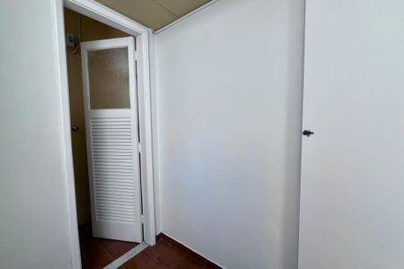 Apartamento para alugar com 130m², 5 quartos e 1 vagaQuarto de Serviço
