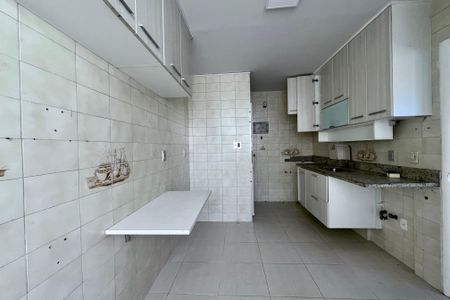 Apartamento para alugar com 130m², 5 quartos e 1 vagaCozinha