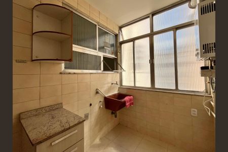 Apartamento para alugar com 130m², 5 quartos e 1 vagaÁrea de Serviço