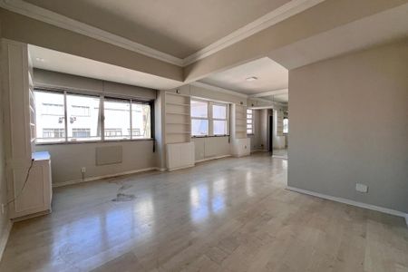 Apartamento para alugar com 130m², 5 quartos e 1 vagaSala 