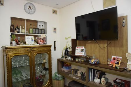 Casa para alugar com 120m², 3 quartos e 1 vagaSala