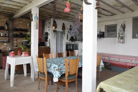 Casa para alugar com 120m², 3 quartos e 1 vagaSalão de Festas