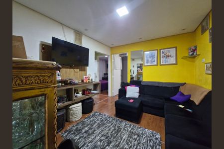 Sala de casa para alugar com 3 quartos, 120m² em Jardim de Lourdes, Embu das Artes