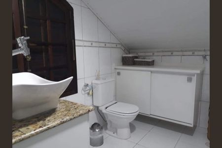 Casa à venda com 250m², 4 quartos e 3 vagas