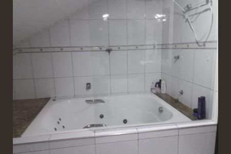 Casa à venda com 250m², 4 quartos e 3 vagas