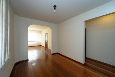 Apartamento para alugar com 145m², 4 quartos e 4 vagasSALA