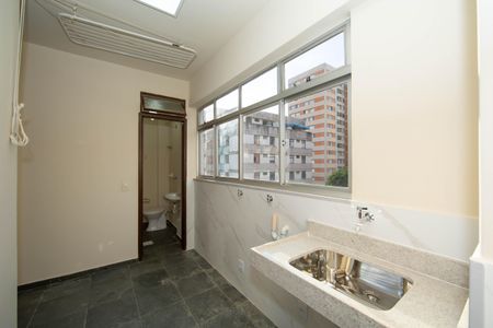 Apartamento para alugar com 145m², 4 quartos e 4 vagasAREA DE SERVICO
