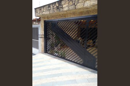 Casa à venda com 165m², 3 quartos e 2 vagas