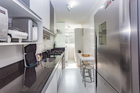 Apartamento à venda com 68m², 2 quartos e 1 vagaCozinha