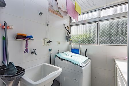 Apartamento à venda com 68m², 2 quartos e 1 vagaÁrea de Serviço