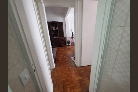 Apartamento à venda com 47m², 1 quarto e 1 vagaCorredor