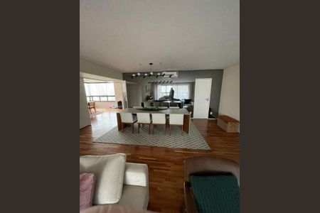 Apartamento à venda com 3 quartos, 187m² em Vila Romana, São Paulo