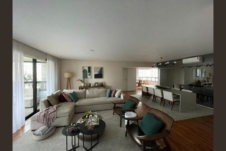 Apartamento à venda com 3 quartos, 187m² em Vila Romana, São Paulo