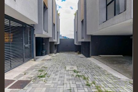 Casa à venda com 92m², 3 quartos e 2 vagas