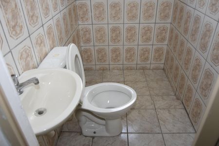 Banheiro de casa para alugar com 1 quarto, 120m² em Jardim de Lourdes, Embu das Artes