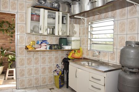 Cozinha de casa para alugar com 1 quarto, 120m² em Jardim de Lourdes, Embu das Artes