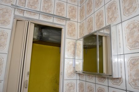 Banheiro de casa para alugar com 1 quarto, 120m² em Jardim de Lourdes, Embu das Artes