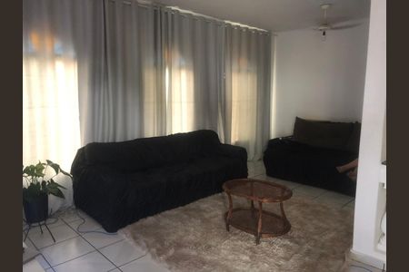 Sala de casa à venda com 3 quartos, 192m² em Parque Tropical, Campinas