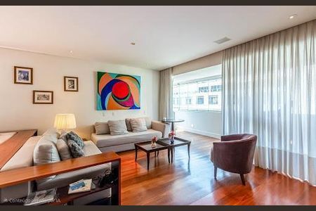 Apartamento à venda com 3 quartos, 210m² em Higienópolis, São Paulo