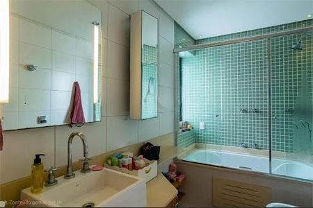 Apartamento à venda com 3 quartos, 210m² em Higienópolis, São Paulo