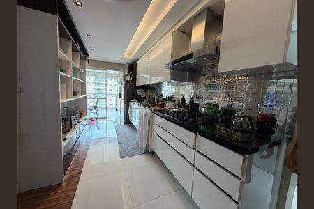 Apartamento à venda com 144m², 3 quartos e 2 vagas