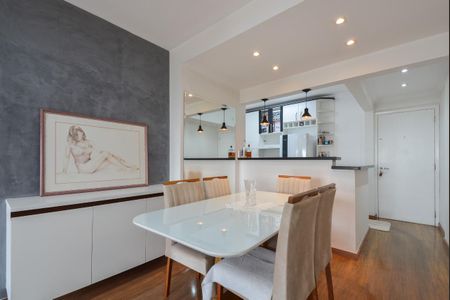 Apartamento à venda com 66m², 2 quartos e 1 vaga