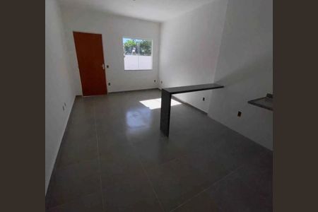 Casa para alugar com 1 quarto, 47m² em Marambaia, São Gonçalo