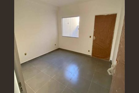 Casa para alugar com 1 quarto, 47m² em Marambaia, São Gonçalo