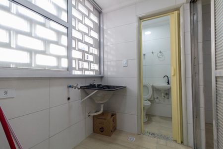 Apartamento para alugar com 71m², 2 quartos e 1 vagaÁrea de Serviço