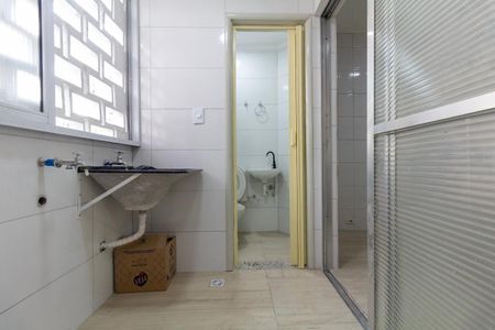 Apartamento para alugar com 71m², 2 quartos e 1 vagaÁrea de Serviço
