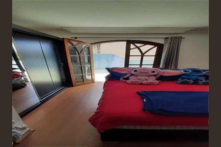 Casa à venda com 113m², 3 quartos e 3 vagas
