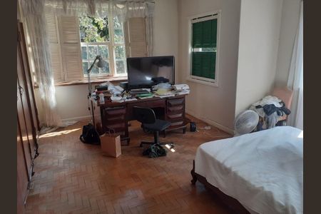Casa à venda com 3 quartos, 219m² em Jardim Europa, São Paulo