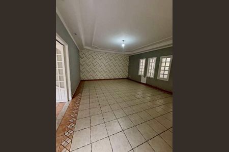 Casa à venda com 5 quartos, 220m² em Parque Bandeirante, Santo André
